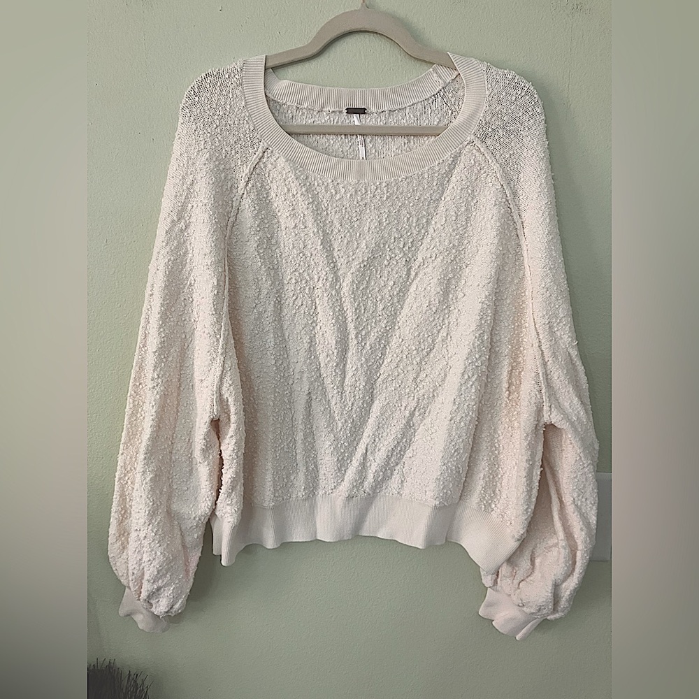 Free People light pale pink textured long puff sleeve sweater